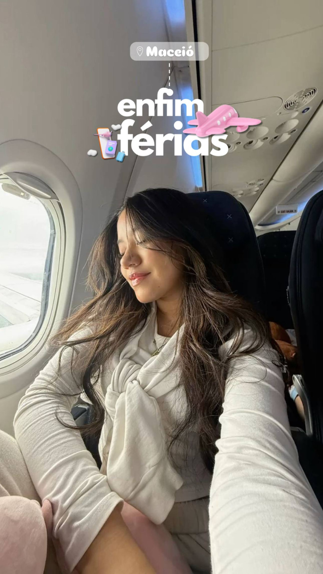 Figurinhas de viagens aplicadas em Story