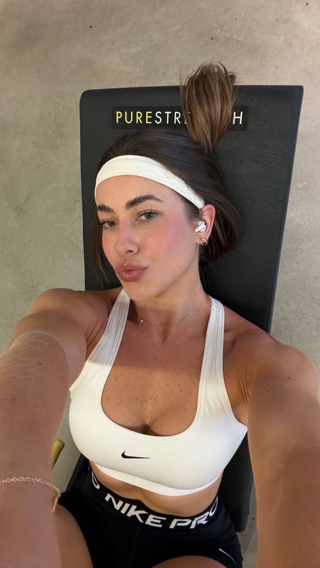 Foto de academia sem figurinha